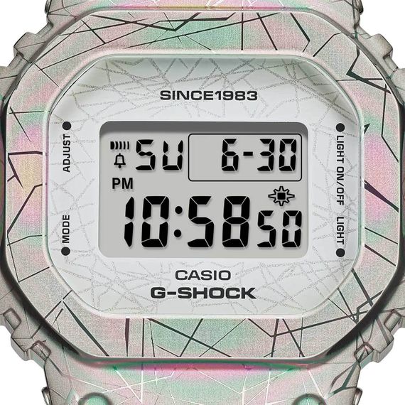 Женские часы Casio G-Shock GM-S5640GEM-7E