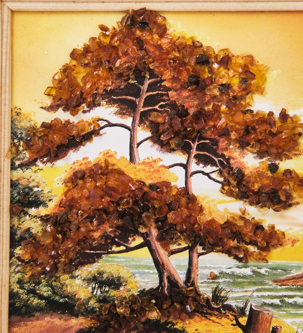 AMB-03/51 Картина «Красота природы» (с янтарной крошкой) H-32см