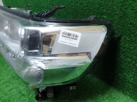 Фара левая Toyota Land Cruiser 200 (2015-2021) LED