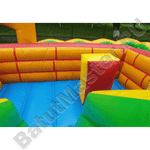 Большой надувной батут "Средневековье" 15*15*5 м