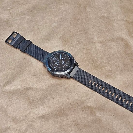 Ремешок нейлоновый 22 мм жакардовое плетение для Garmin MARQ / Epix / Fenix (47 мм) (Черный)