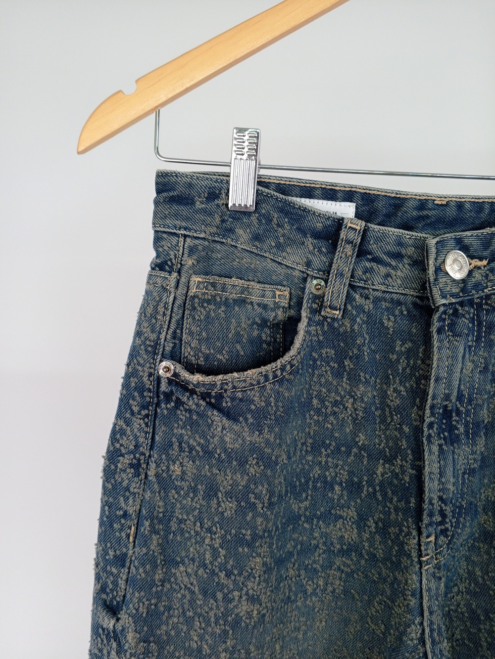 Джинсы Zara