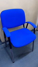 Стул офисный Изо с полкой ( ткань синяя)