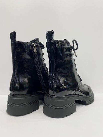 Ботинки женские