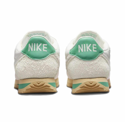 Женские кроссовки Nike Cortez 'Sail Stadium Green' FZ3967-072