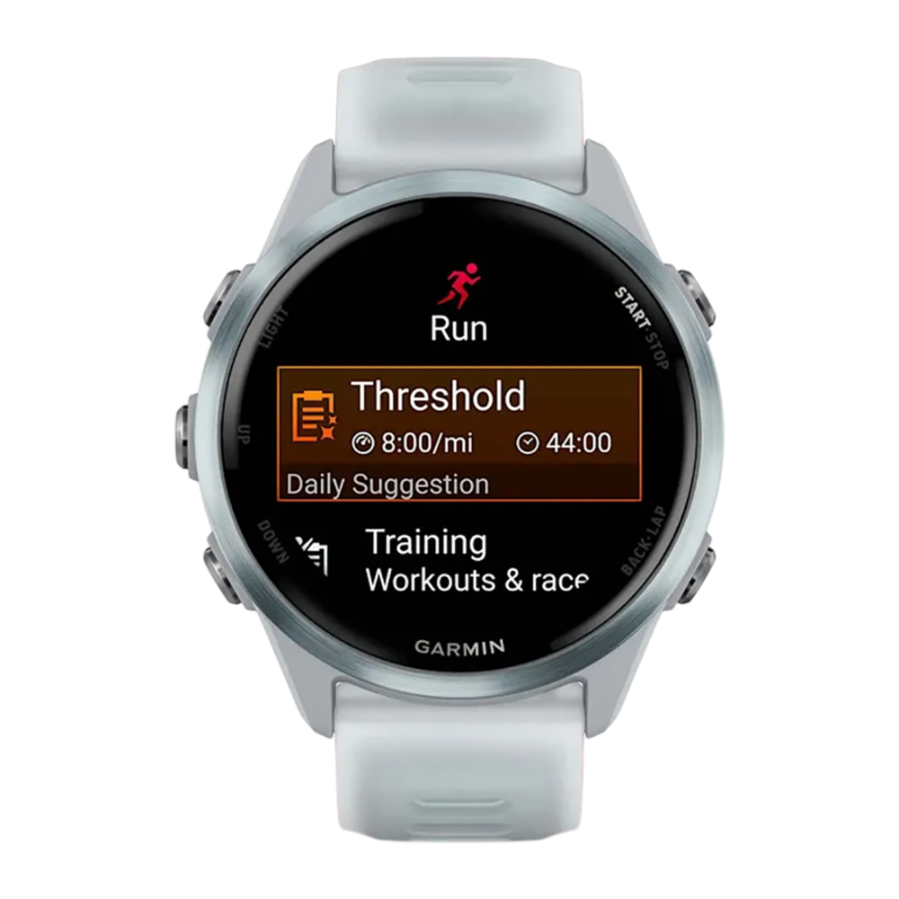 Спортивные часы Garmin Forerunner 570, 42 мм, силиконовый ремешок цвета «полупрозрачный серый»/дымчато-голубой Дымчато-голубой алюминиевый безель, AMOLED-дисплей с Gorilla Glass 3. Ремешок с классической застёжкой — на запястье обхватом 115–178 мм