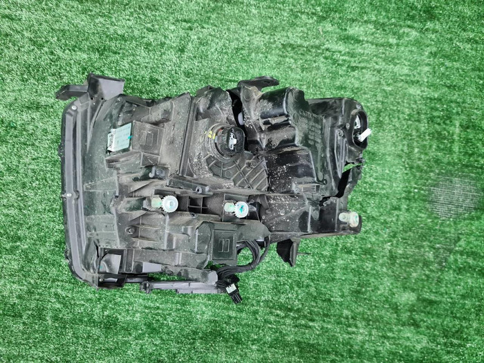 Битая Фара правая Tank 500 (2021-н.в.) LED