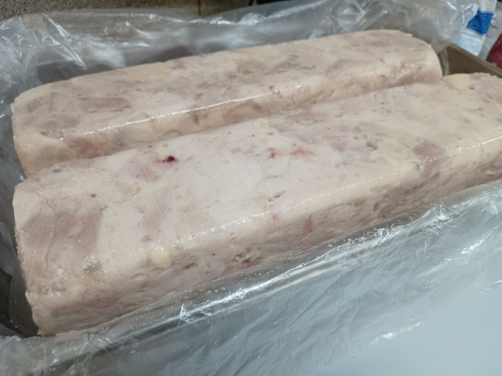 Ветчина куриная прессованная (1кг)