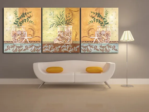 Модульная картина "Цветы и ракушка"