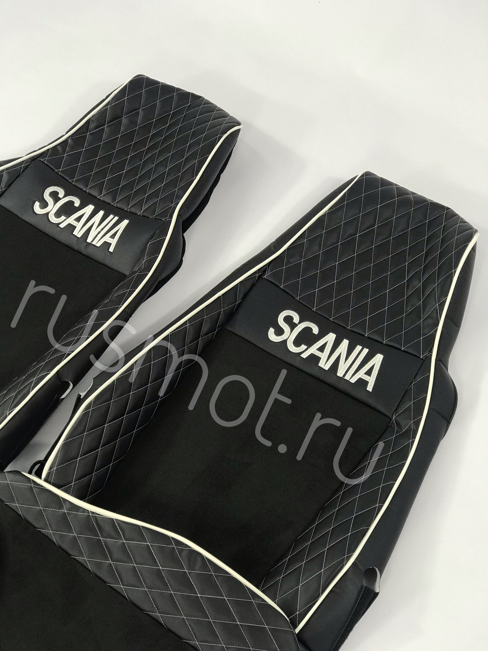 Чехлы Премиум стеганные кожа + аликанте вышивка SCANIA R/P/G 2004-2014 г. S21 Польша
