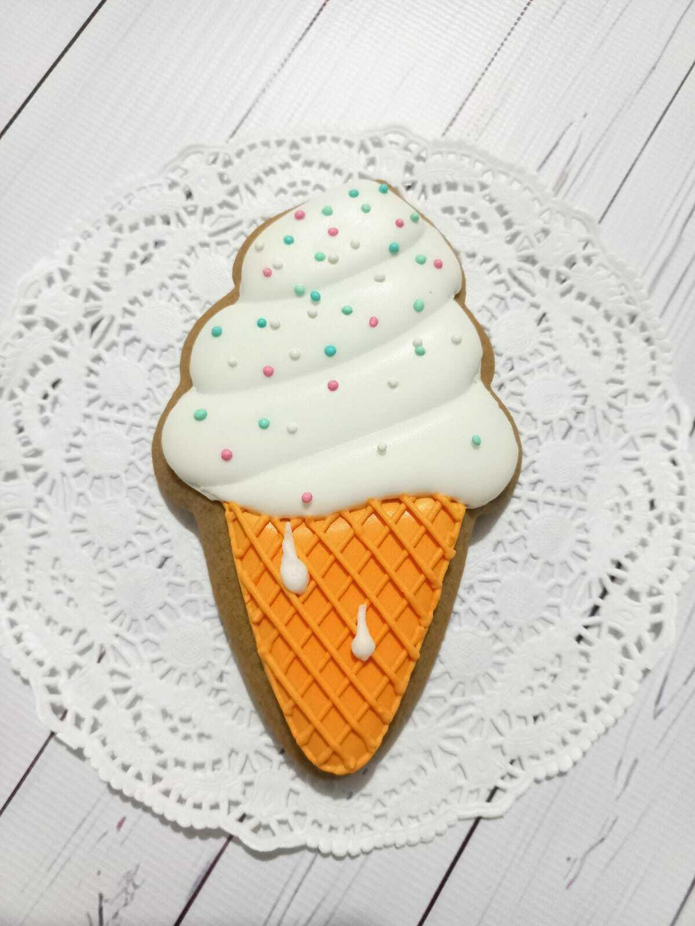 Рожок мороженого №9