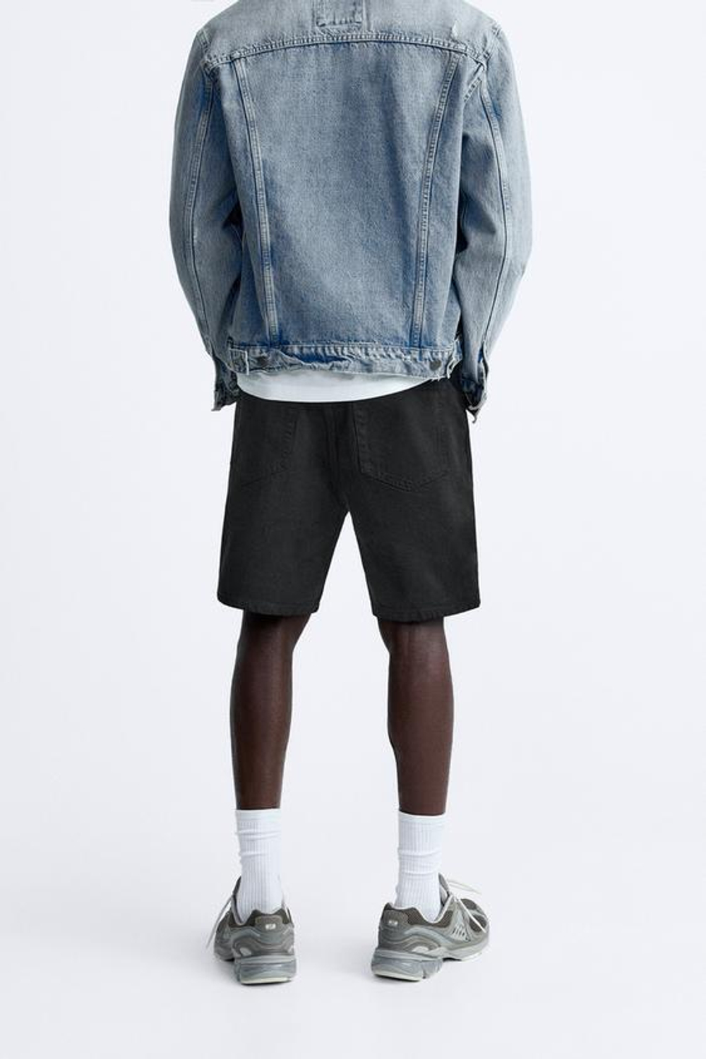 ZARA ЦВЕТНЫЕ ДЖИНСОВЫЕ ШОРТЫ, ЧЕРНЫЙ