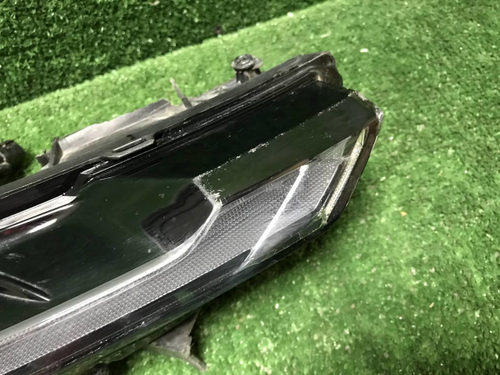 Битый Указатель поворота правый Omoda C5 (22-нв)