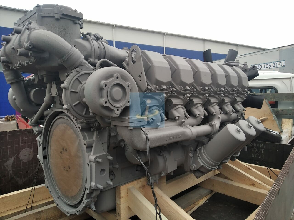 Двигатель  850 12 цилиндровый