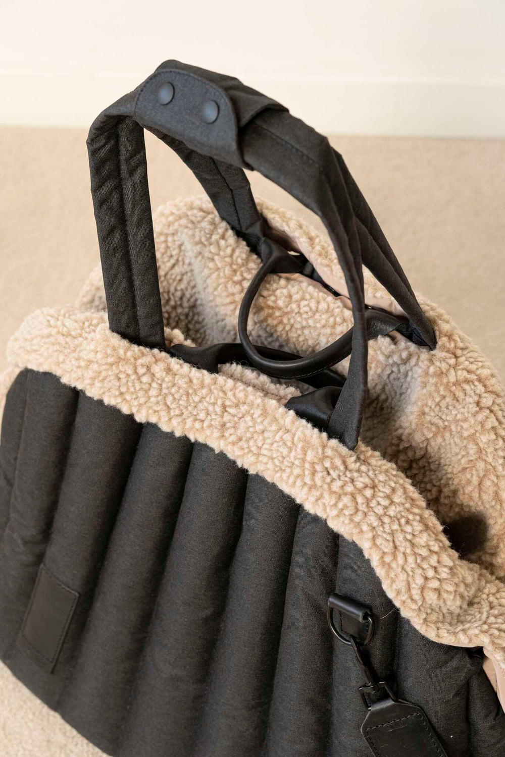 Сумка-переноска Пони черная