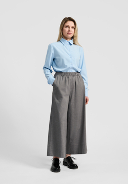 БРЮКИ УКОРОЧЕННЫЕ С ШИРОКИМ НИЗОМ