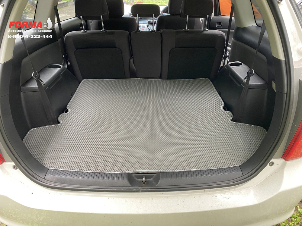 Toyota Wish 1 поколение XE10 (2003 - 2009) 4WD, правый руль