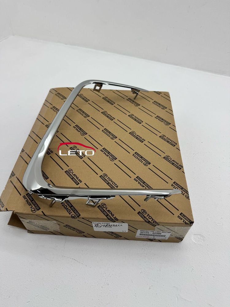 Накладка туманки (RH) (Хром) 52125-02380 5212502380