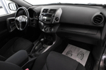Toyota RAV4, 2011 год