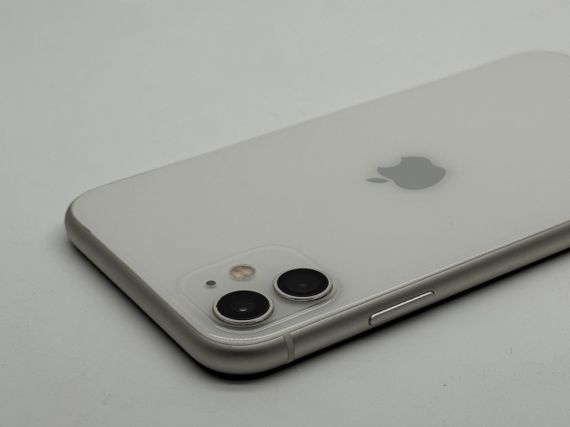 iPhone 11 64gb White