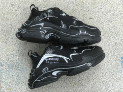 Balenciaga Triple S Clear Sole 536737-W2FW6-0102