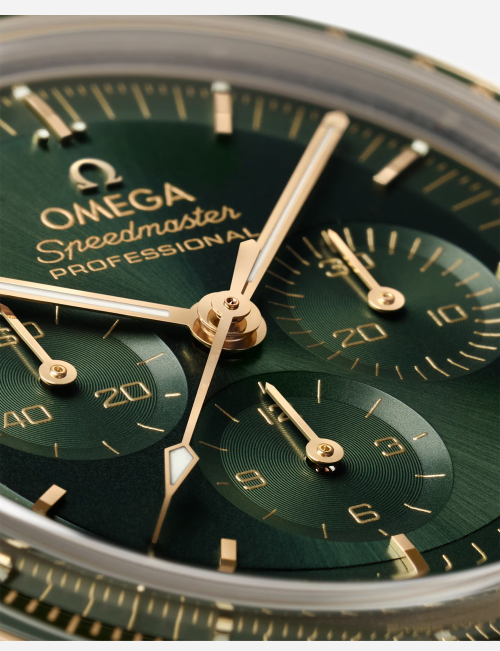 Наручные часы Omega Speedmaster Moonwatch Professinal "Green"