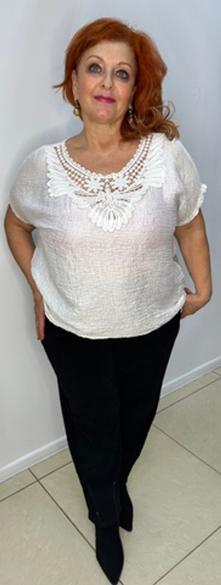 Белый вискозный блузон