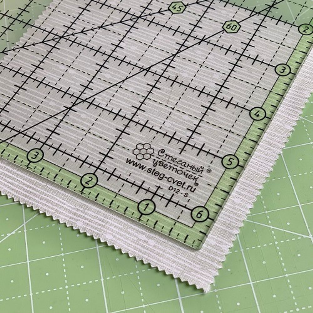 Линейка для пэчворка в дюймах, 6 ½ х 6 ½" (арт. D12-S)