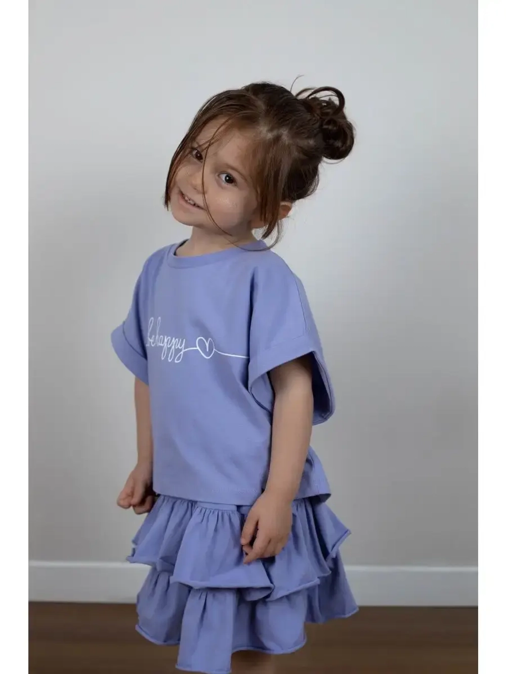 Костюм для девочки летний футболка и юбка