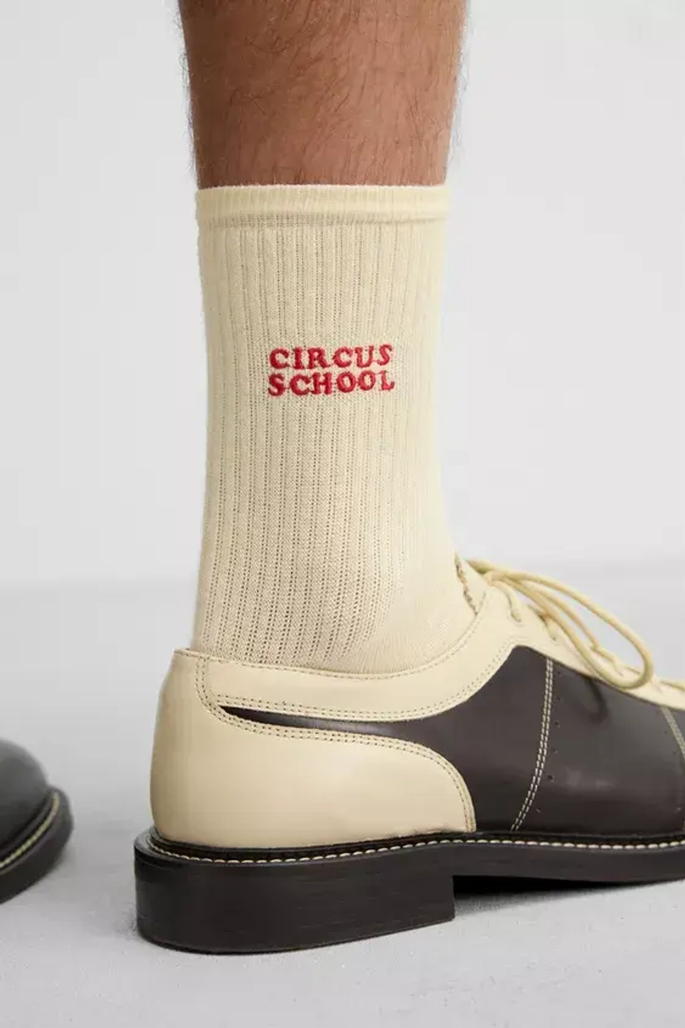 ZARA X HARRY LAMBERT НОСКИ С ВЫШИВКОЙ, ЭКРЮ