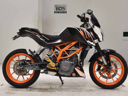 KTM 390 Duke