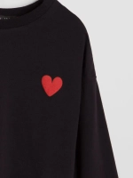 Костюм для девочки с сердечком