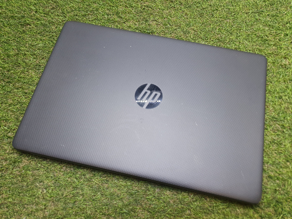 Ноутбук HP Ryzen 3/8Gb/FHD/15s-eq1150ur 22Q32EA/Windows 10