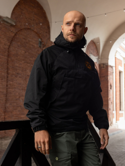 Black insulated windbreaker-anorak