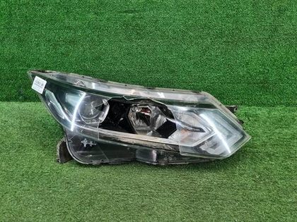 Битая Фара правая Nissan Qashqai 2 j11 2017-2023 галоген