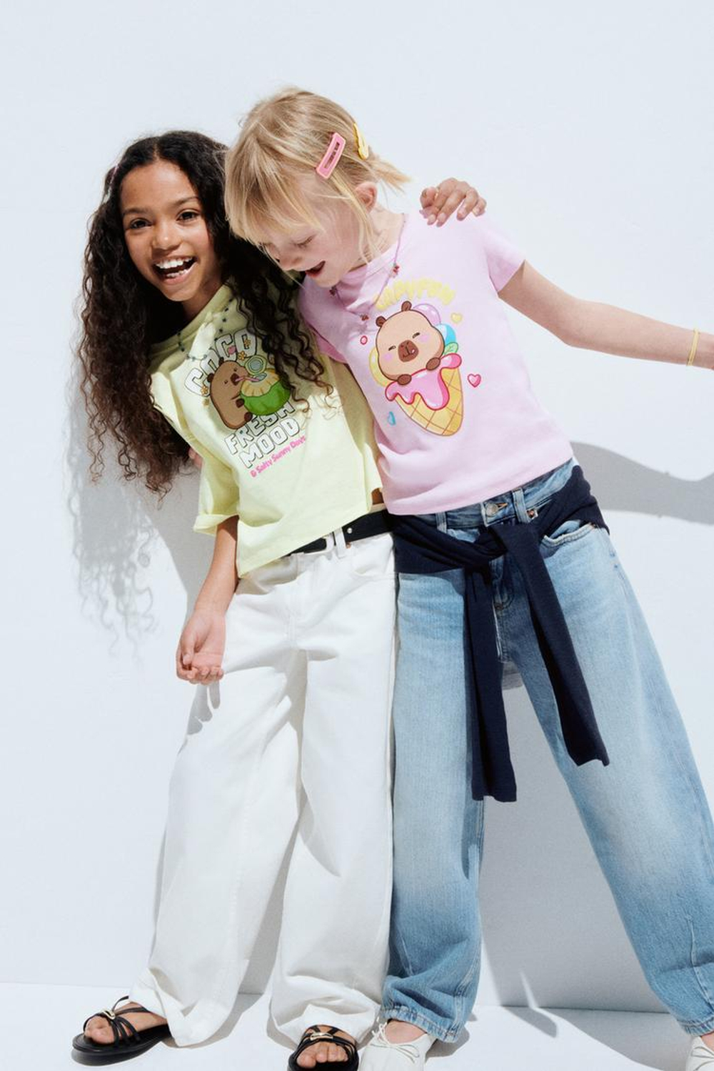 ZARA ФУТБОЛКА В РУБЧИК С ПРИНТОМ «КАПИБАРА CAPYFUN ©», РОЗОВЫЙ