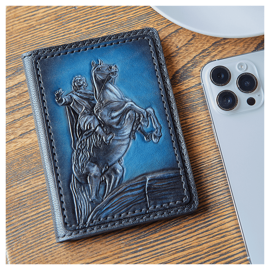 Кожаная обложка на паспорт «Городские мотивы»