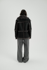 Двусторонняя чёрно-серая шуба-дублёнка