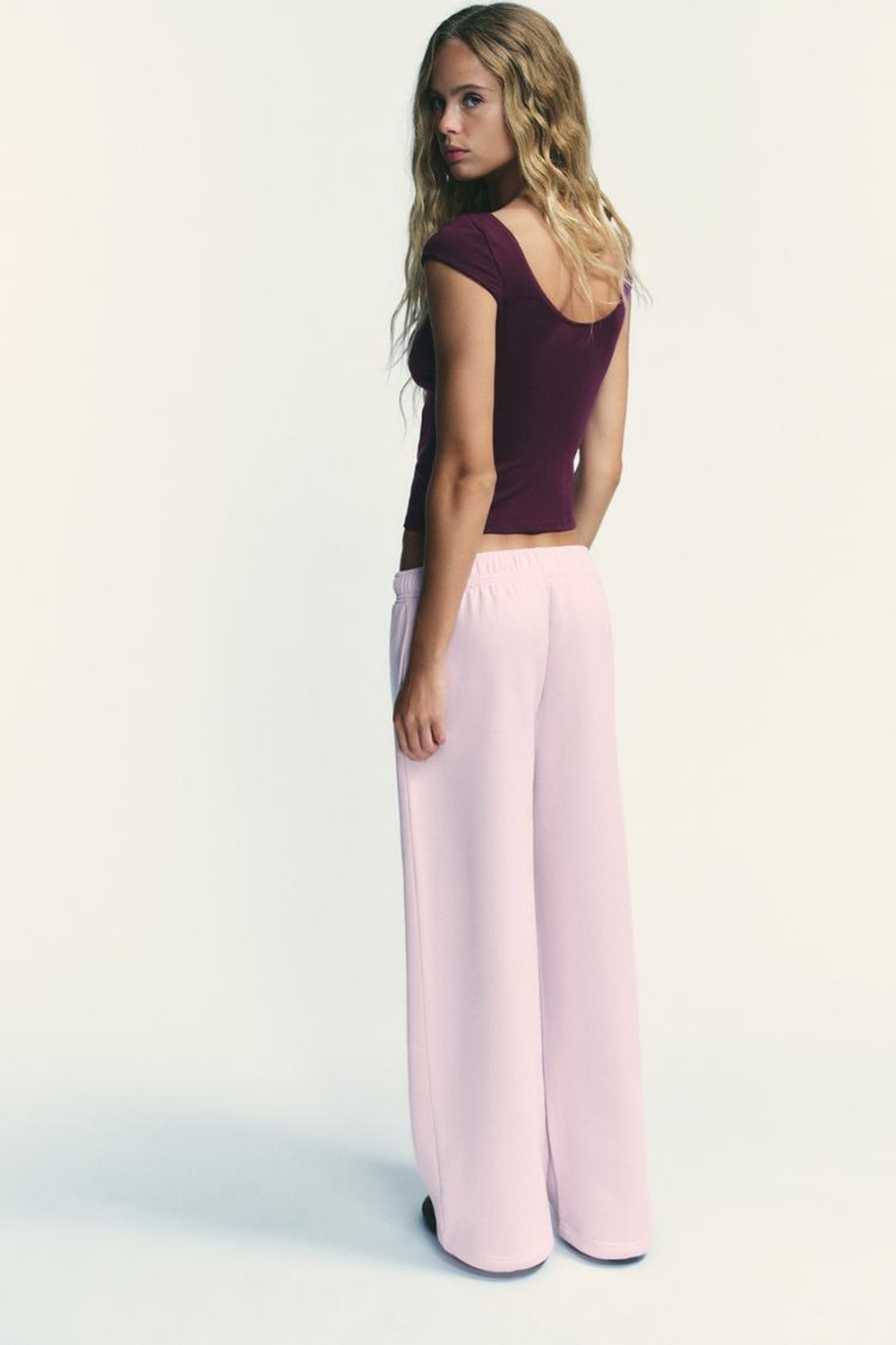 ZARA ТОП ИЗ ЛИОЦЕЛЛА С КРУЖЕВОМ, ЛИЛОВЫЙ