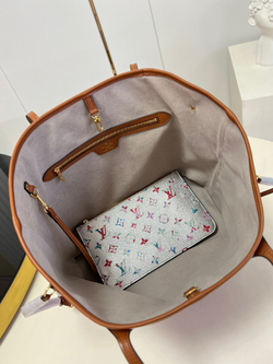 Louis Vuitton Neverfull MM