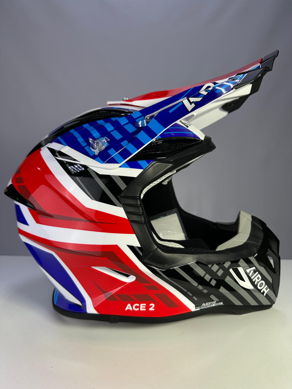 Шлем Airoh AVIATOR ACE 2 PROUD Blue/Red Glossy