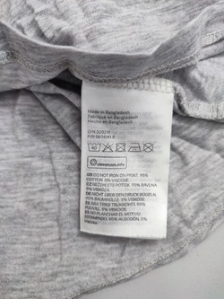 Футболка H&M с принтом 42 размер