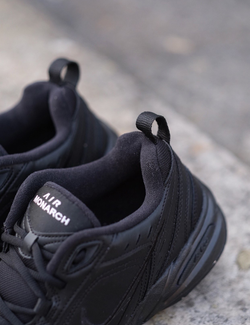 Кроссовки Nike Air Monarch IV 'Black' 415445-001