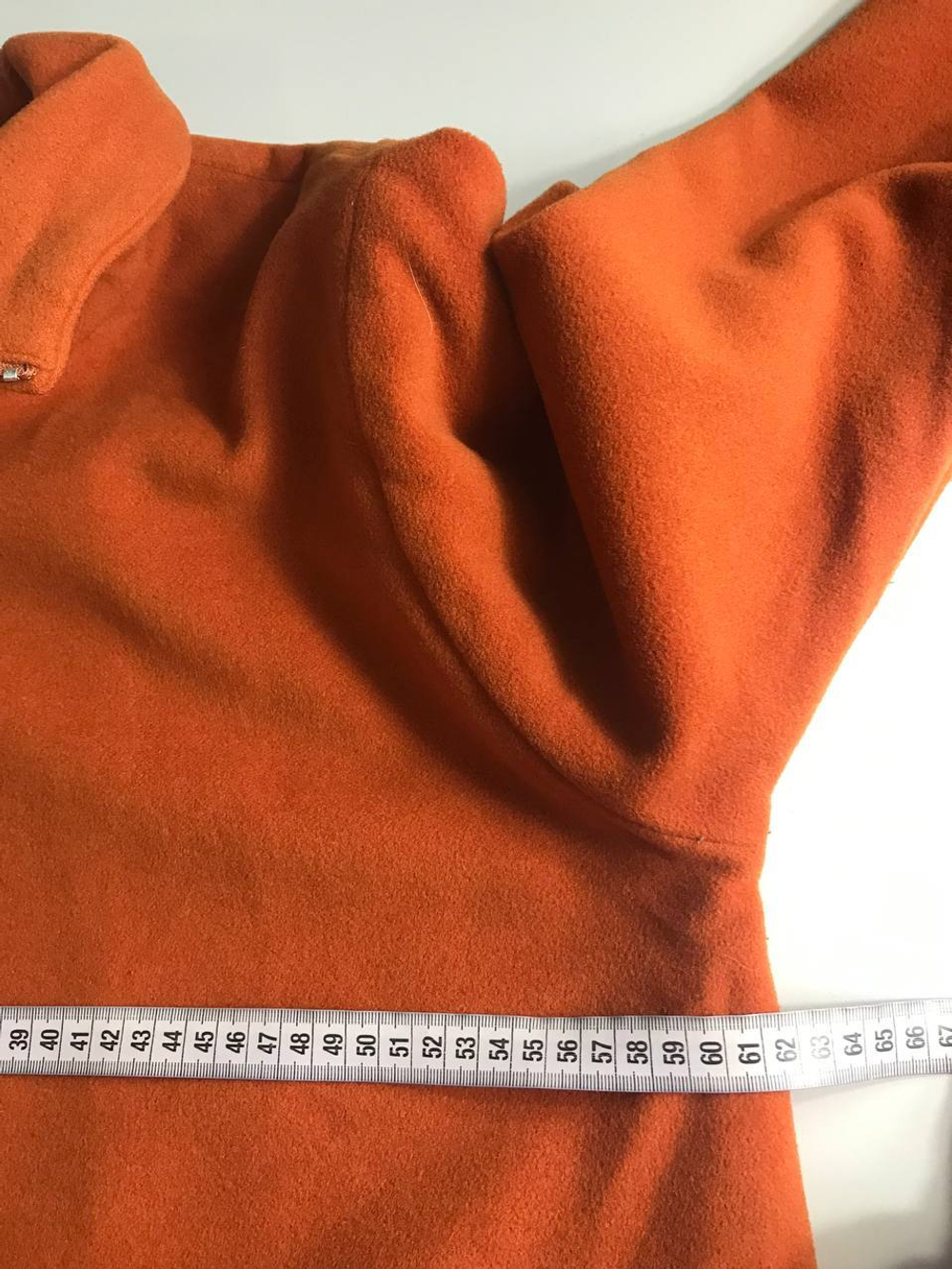 Куртка яркого цвета из шерсти, маркировка 36, визуально на 42/44 размер