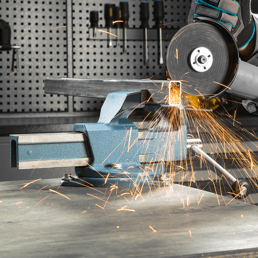 Тиски слесарные, 100 мм, поворотные (Глазов)