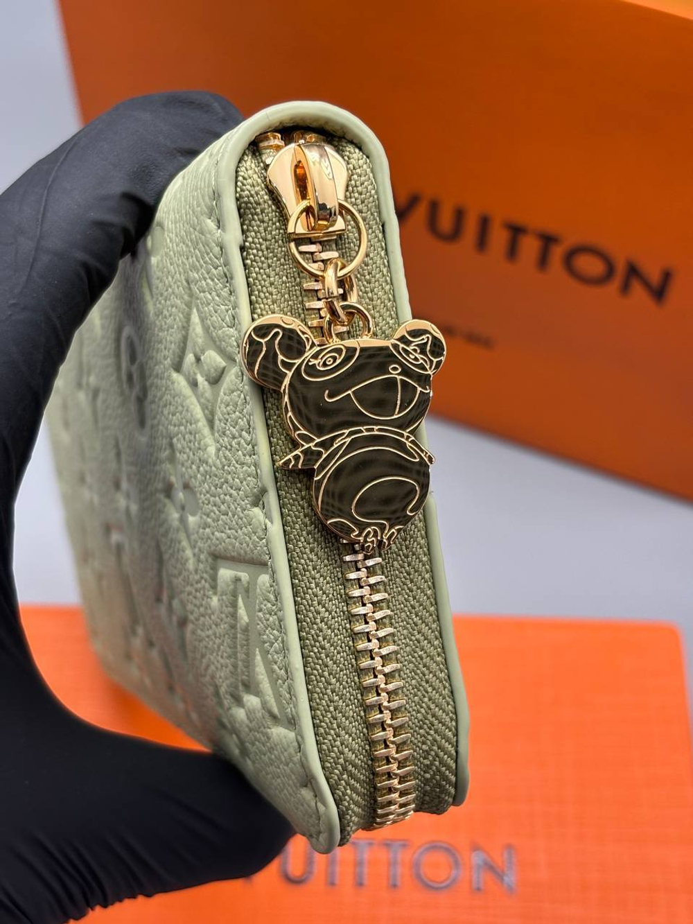 Кошелек Louis Vuitton