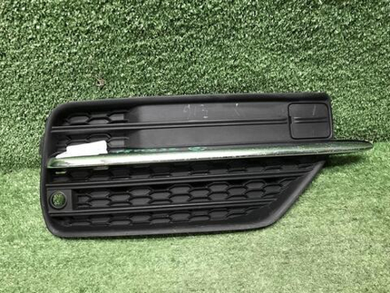 Решетка переднего бампера Volvo XC90 2 (15-19)