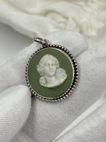 Кулон Wedgwood зелёный
