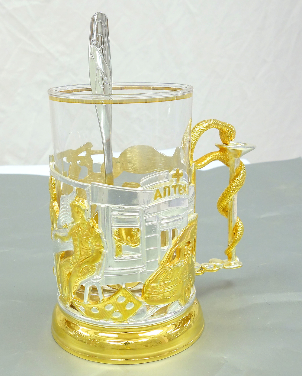 Подстаканник "Подарок врачу"