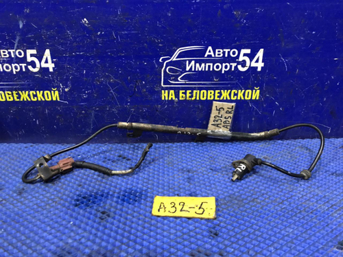 Датчик ABS задний левый NISSAN CEFIRO 1997